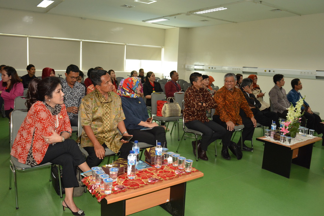 Dalam rangka pengawasan Program Jaminan Kesehatan, pertemuan ini dihadiri kurang lebih 15 anggota DPR-RI dan pihak Jasindo Health Care.